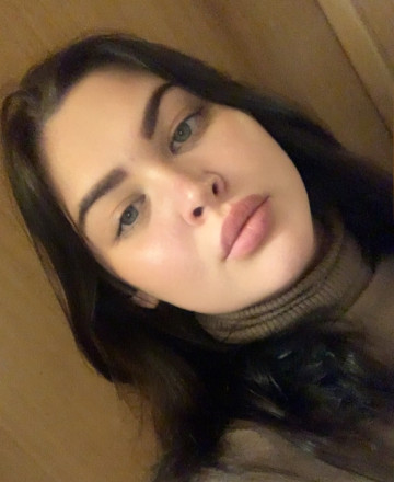 Пузанова (Судакова) Алина Юрьевна